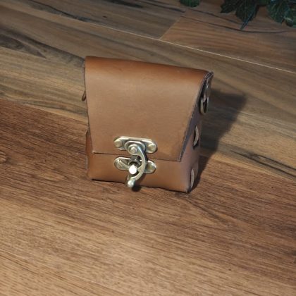 Bruine belt bag
