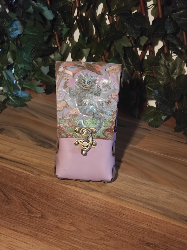 Belt bag Alice in wonderland