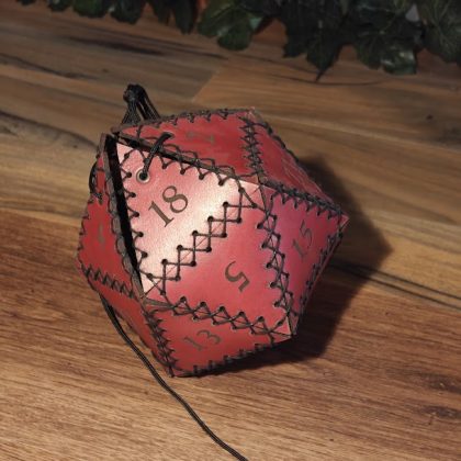 D20 tasje rood