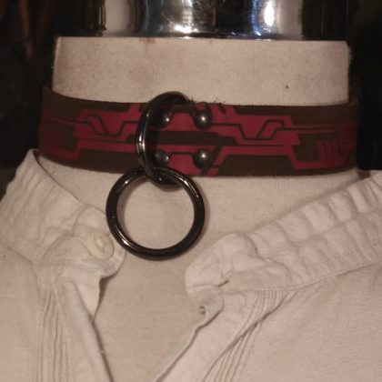 Roze collar cyber